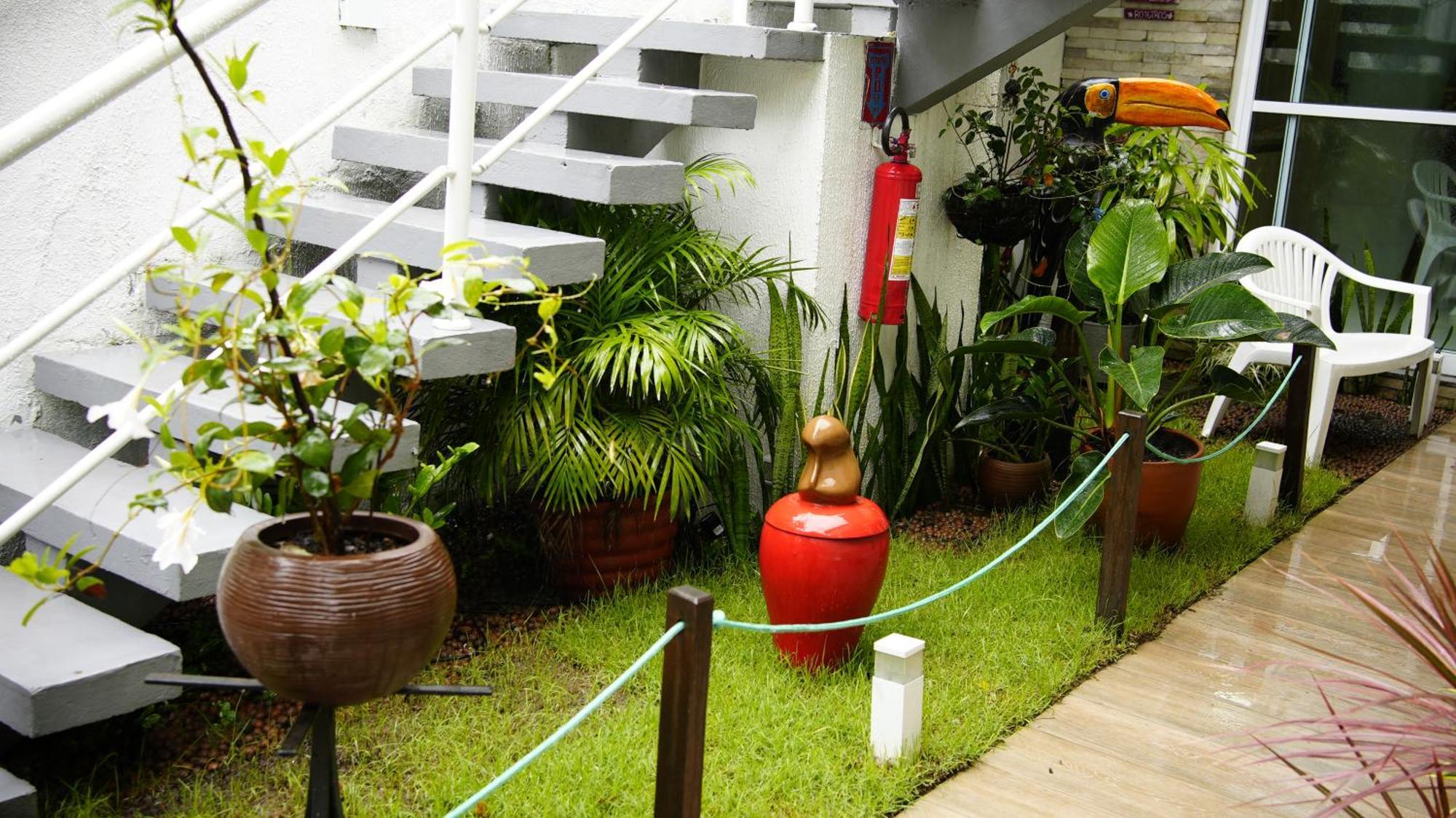 Hotel Flats Angatu Pe